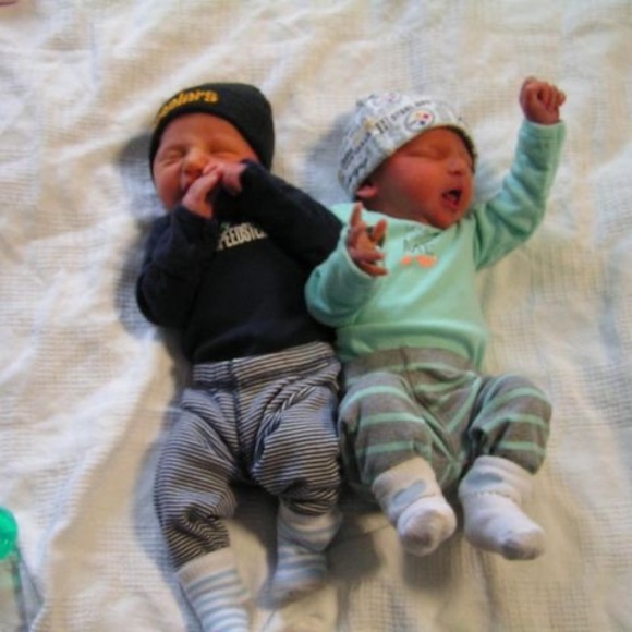 Meet your Posher, Laura - Picture 1 of 1